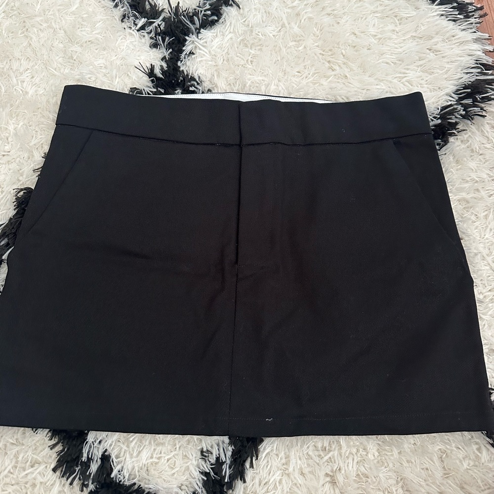 Edikted skirt